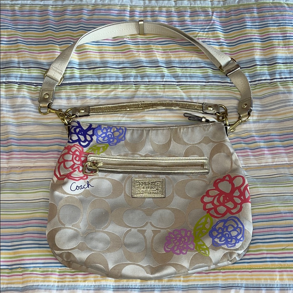 Coach Poppy‎ Graffiti Floral Signature Tan Shoulder Bag F20791